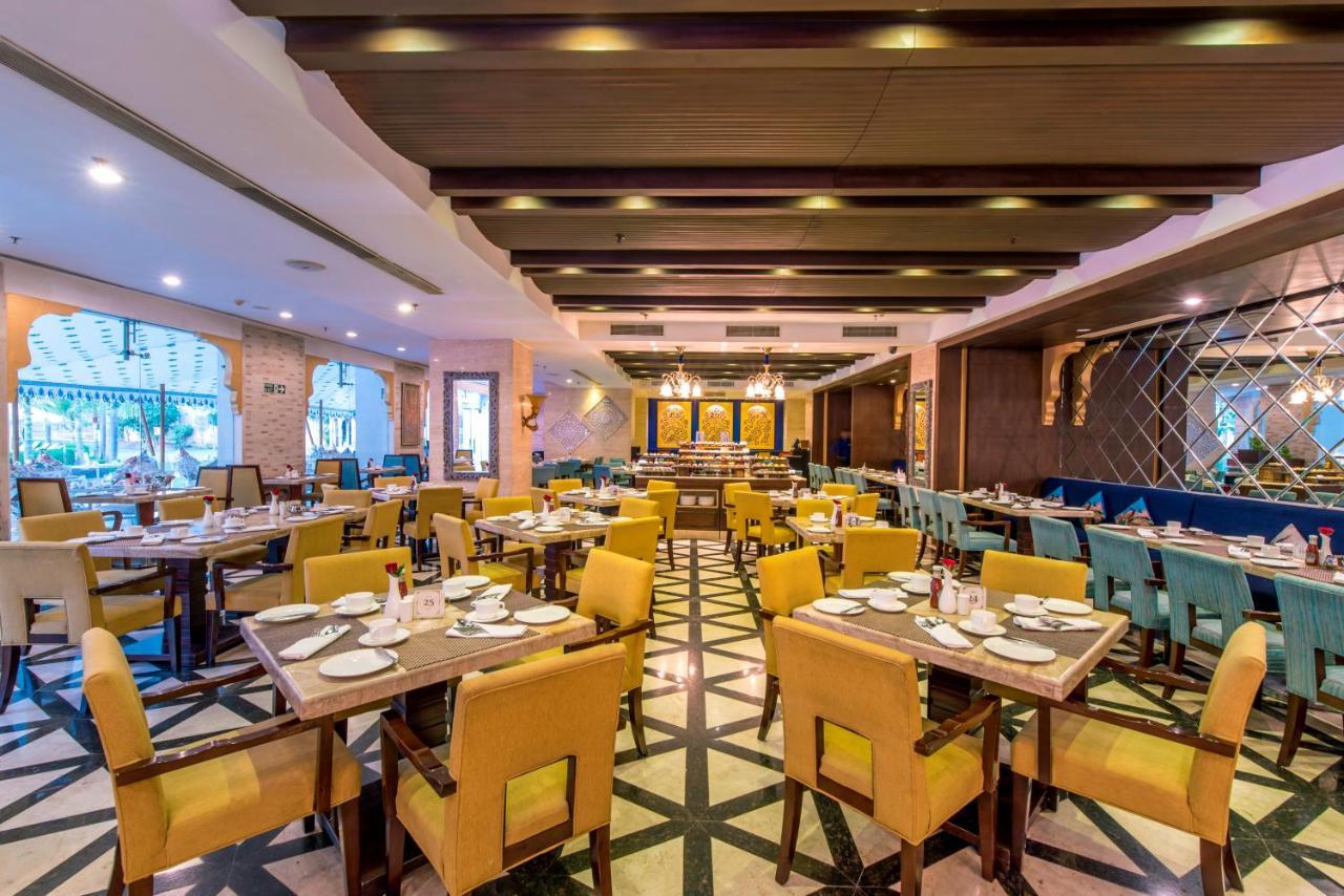 Radisson Blu Udaipur Palace Resort & Spa Ngoại thất bức ảnh